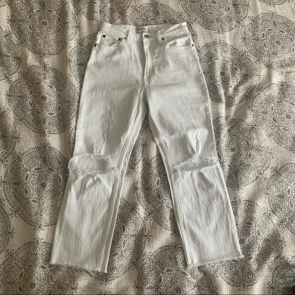 Abercrombie Ultra High Rise Ankle Straight Jeans
